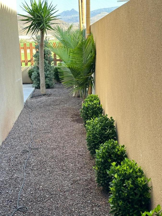 Golf Tenerife South XX Wheel Accessible Shower XX Free Wifi XX Private Pool 30 Degrees XX Two Terraces 30M2X60M2 Xxfree Parking XX Mountain View XX Flatscreen 65 Inch XX San Miguel de Abona Buitenkant foto